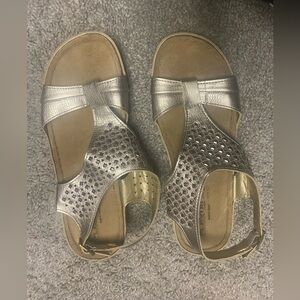 Chic Metallic Sandals for Women
